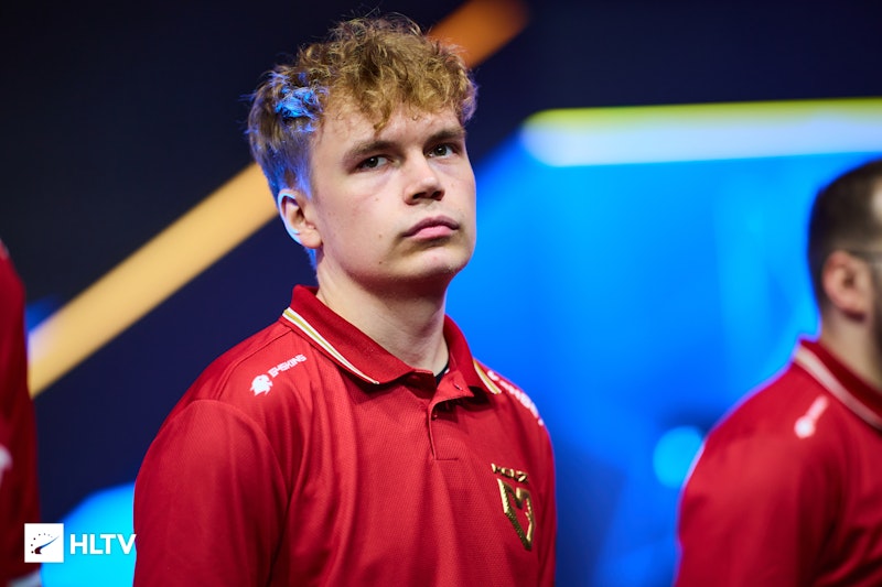 Главная иллюстрация материала «MOUZ убрала Brollan и Jimpphat, подняла xelex и арендовала jL»