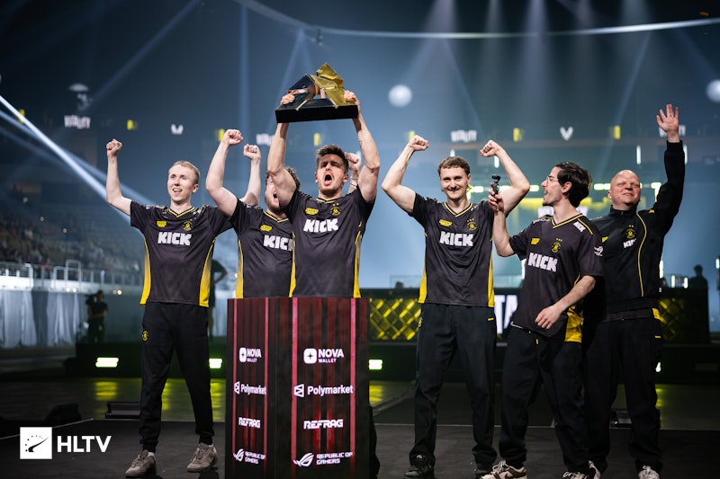 Главная иллюстрация материала «Vitality отыгралась с 0:11 и всухую выиграла финал BLAST Rivals»