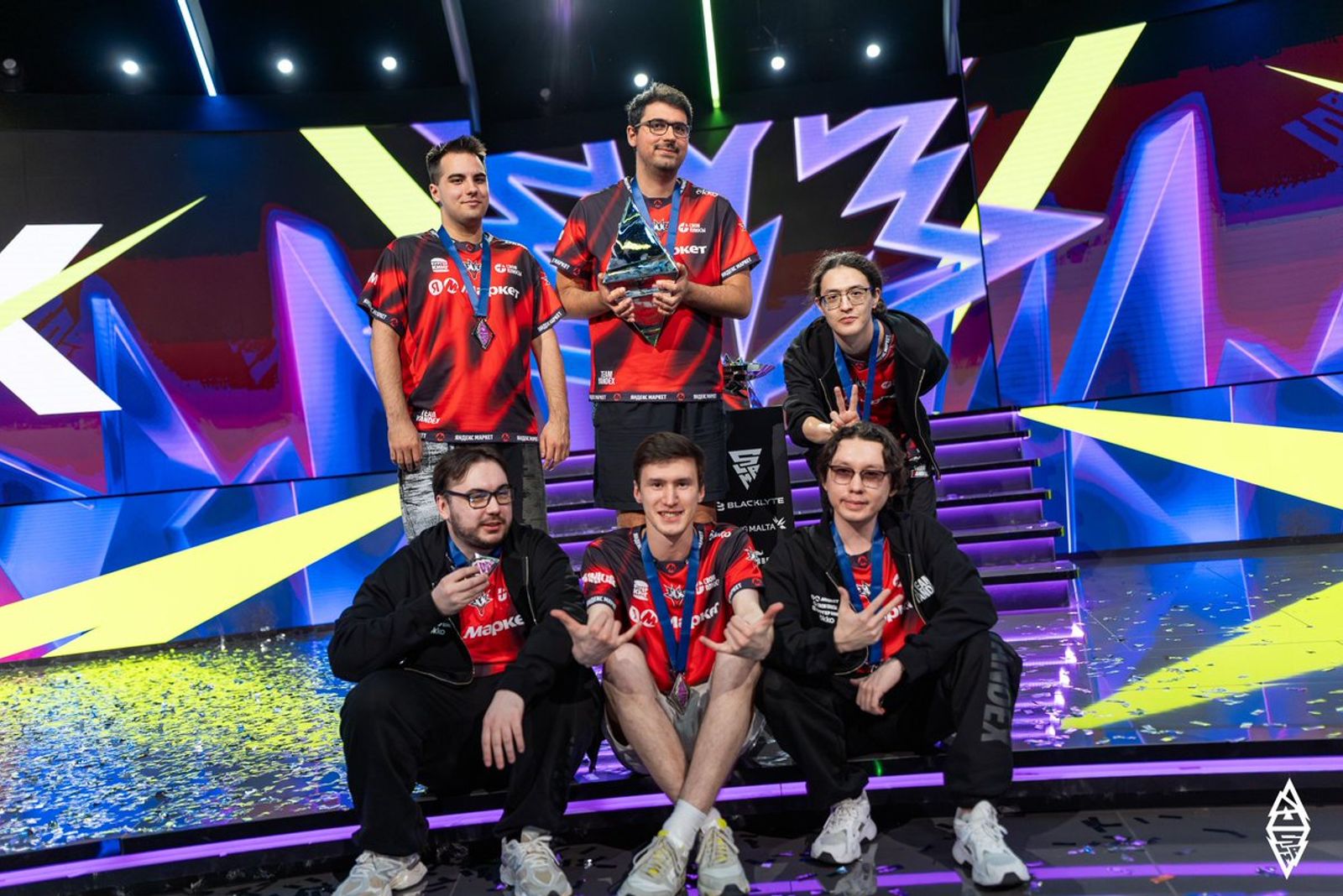 Team Yandex после победы на BLAST SLAM VII