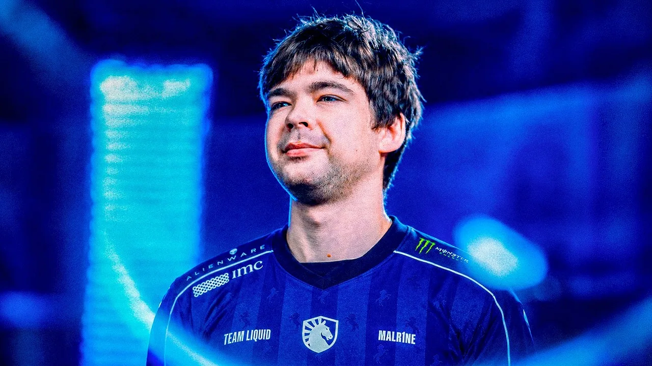 Malr1ne в джерси Team Liquid на анонсе перехода